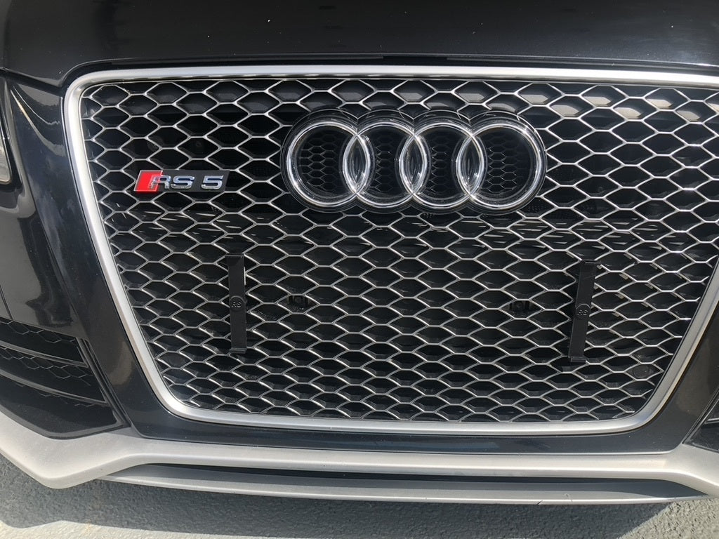 SUPORT NUMĂR MAGNETIC PENTRU AUDI RS
